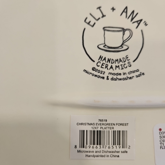 Eli + Ana Evergreen Forest Christmas Tree Platter Ceramic Oval Appetizer Dessert - Picture 2 of 2